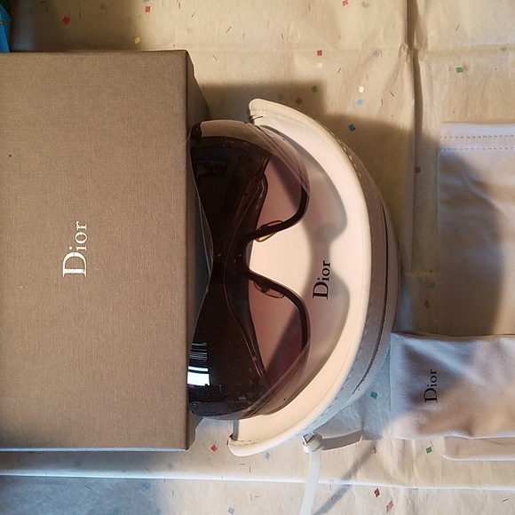 DIOR SUNGLASSES - Picture 2 of 10